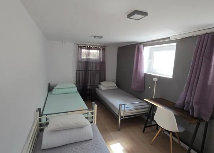 Rooms4Rest Wiertnicza - Private Rooms For Tourists Warszawa